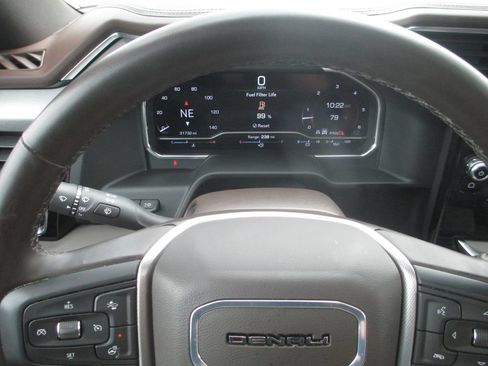 Used 2024 GMC Sierra 2500 Denali w/ Denali Reserve Package AWD/4WD image 34
