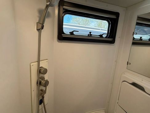 Used 2025 Mercedes-Benz Sprinter 3500 image 26