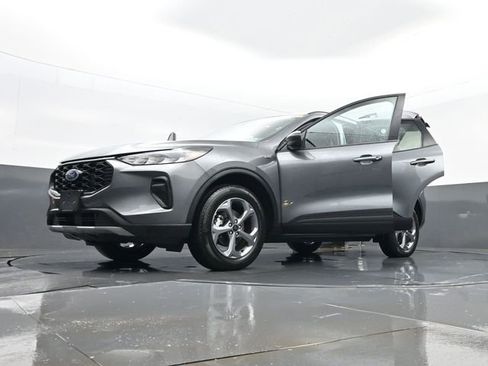 New 2025 Ford Escape ST-Line AWD/4WD image 31