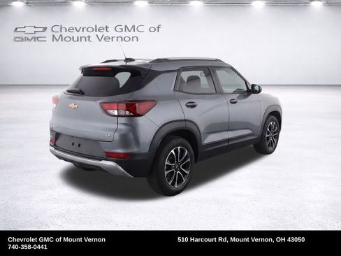Used 2025 Chevrolet TrailBlazer LT AWD/4WD image 4