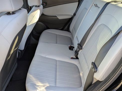 Certified 2023 Hyundai Kona SEL image 12