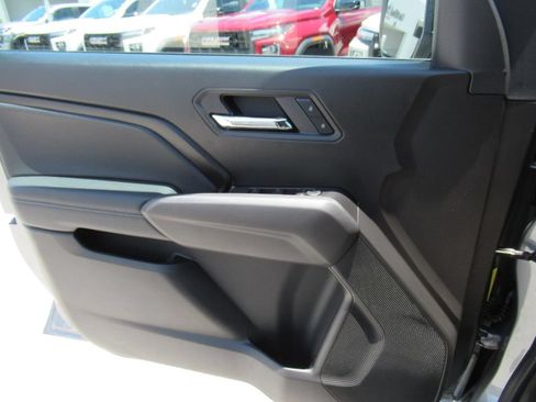New 2026 GMC Canyon Elevation w/ Convenience Package RWD image 18