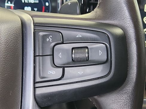 Used 2023 GMC Sierra 1500 SLT image 27