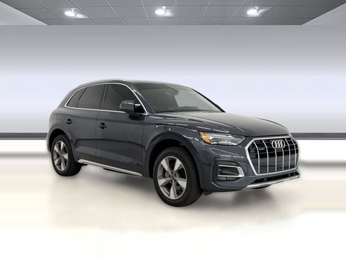 Used 2023 Audi Q5 2.0T Premium Plus w/ Premium Plus Package AWD/4WD image 7