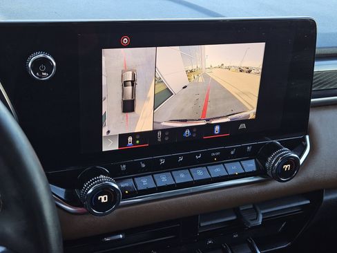 Used 2023 GMC Canyon AT4 w/ AT4 Premium Package image 21