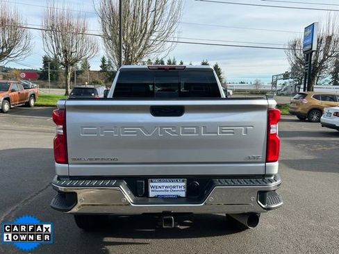 Used 2021 Chevrolet Silverado 3500 LTZ w/ LTZ Plus Package image 5