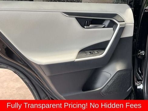 Used 2025 Toyota RAV4 Limited w/ Weather Package AWD/4WD image 15