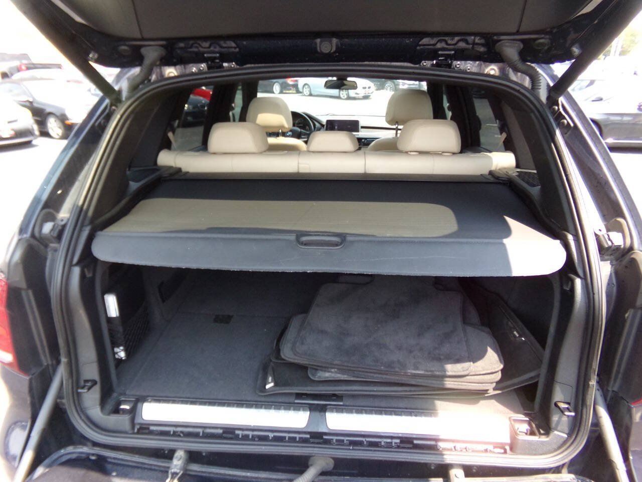 Used 2017 BMW X5 xDrive40e AWD/4WD image 22