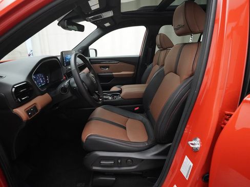 Certified 2026 Honda Passport TrailSport Elite image 7