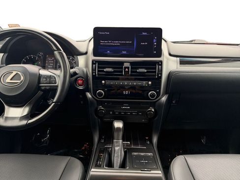 Used 2023 Lexus GX 460 Premium w/ Premium Package AWD/4WD image 12