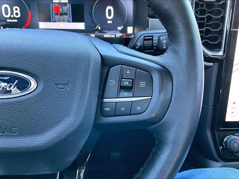 Used 2024 Ford Ranger Lariat w/ FX4 Off-Road Package image 13