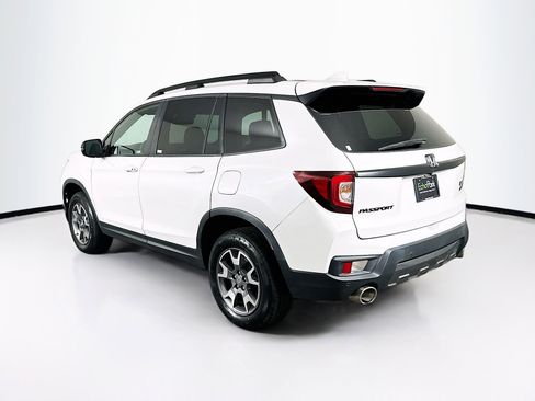 Used 2023 Honda Passport TrailSport image 5