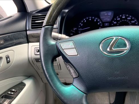 Used 2007 Lexus LS 460 RWD image 24