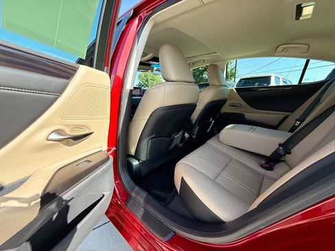 Used 2019 Lexus ES 350 w/ Accessory Package 2 FWD image 35