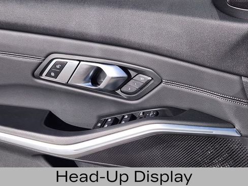 Used 2019 BMW 330i xDrive Sedan w/ Premium Package image 12