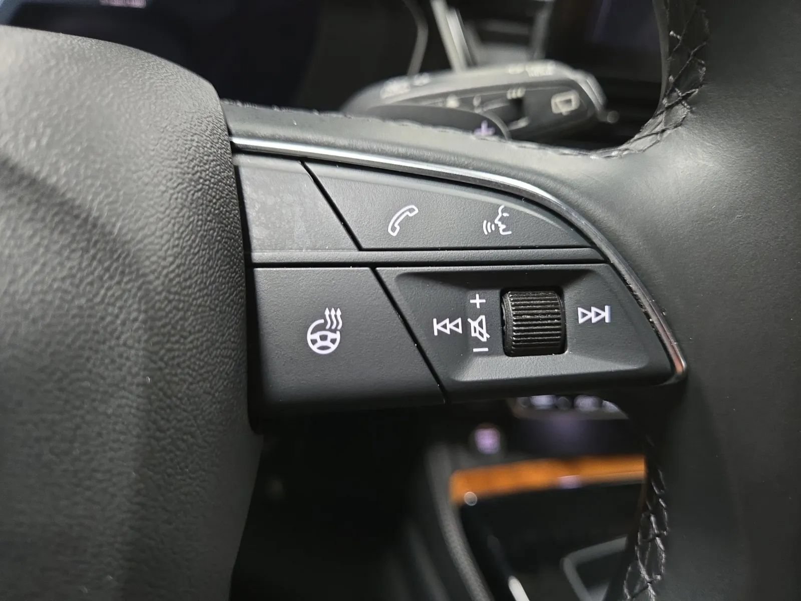 Used 2023 Audi Q5 2.0T Premium Plus AWD/4WD image 22