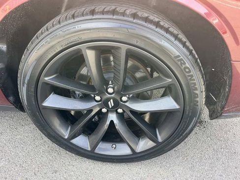 Used 2019 Dodge Challenger R/T Scat Pack image 11