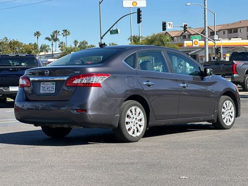 Used 2015 Nissan Sentra SV image 5