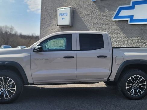 New 2026 Chevrolet Colorado Trail Boss AWD/4WD image 3