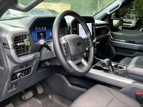 Used 2025 Ford F150 XLT w/ Equipment Group 302A MID AWD/4WD image 18