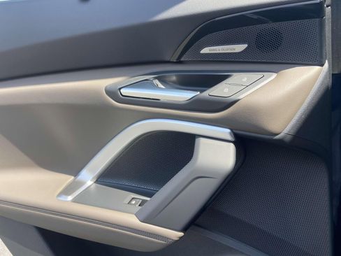 New 2025 Audi Q5 Premium Plus image 16