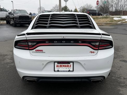 Used 2018 Dodge Charger R/T image 4