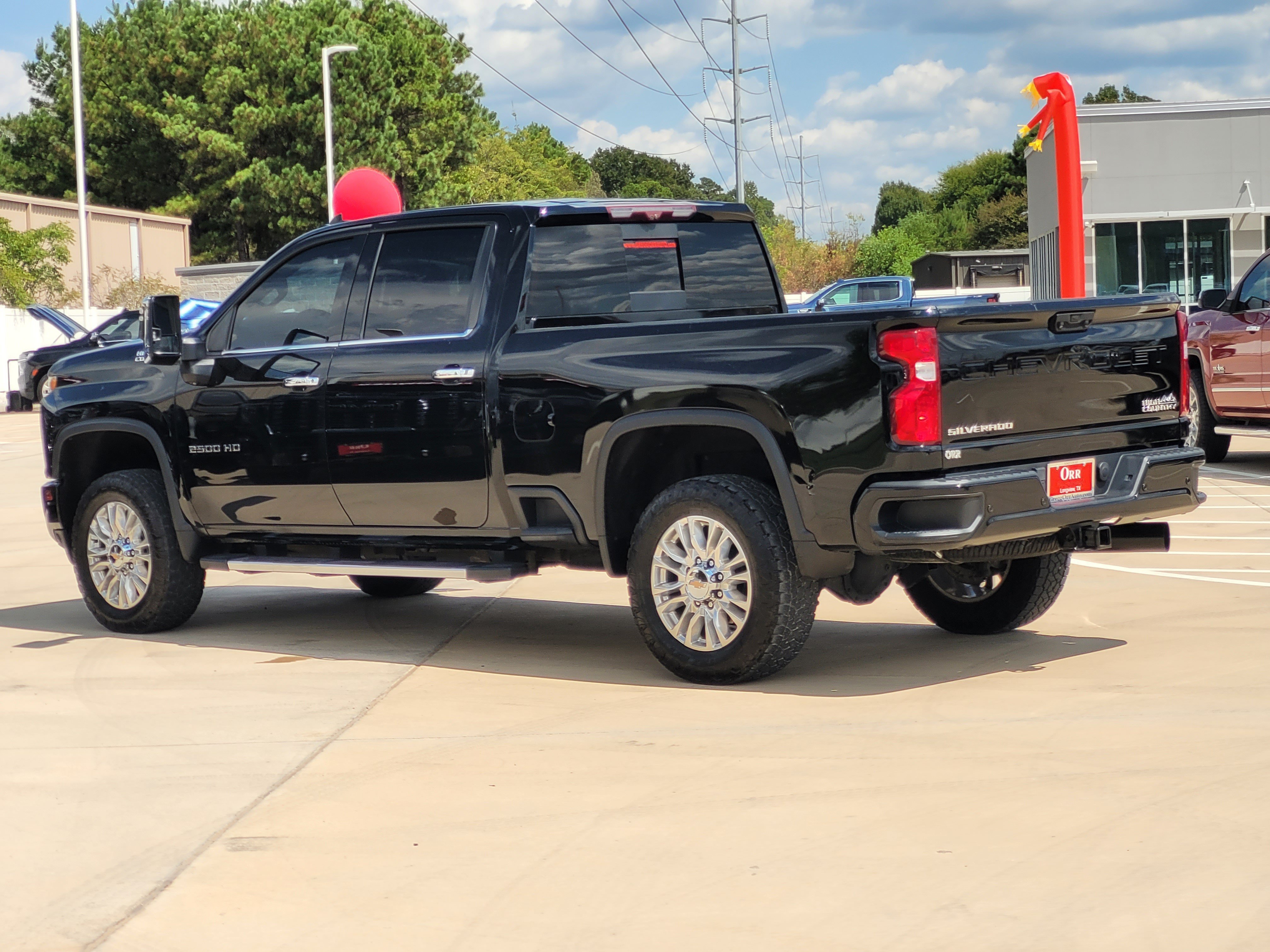Used 2022 Chevrolet Silverado 2500 High Country w/ Z71 Off-Road Package AWD/4WD image 6