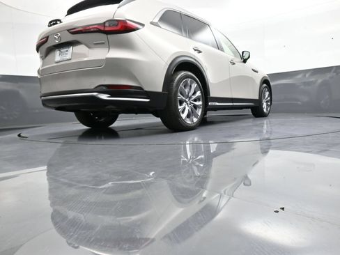 Used 2024 MAZDA CX-90 3.3 Turbo w/ Premium Package AWD/4WD image 33