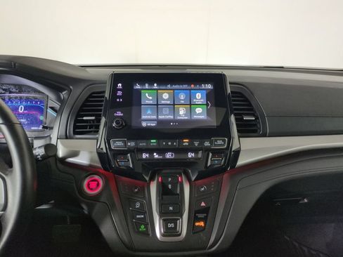 Used 2024 Honda Odyssey Sport image 18