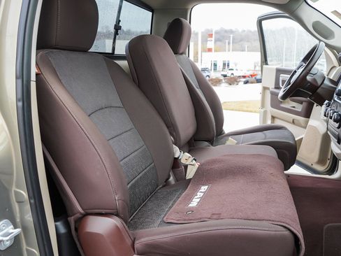 Used 2014 RAM 1500 Big Horn image 32