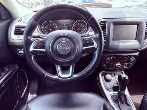 Used 2019 Jeep Compass Latitude AWD/4WD image 22