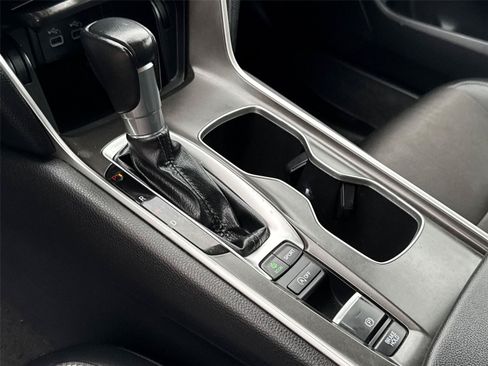 Used 2022 Honda Accord Sport image 27