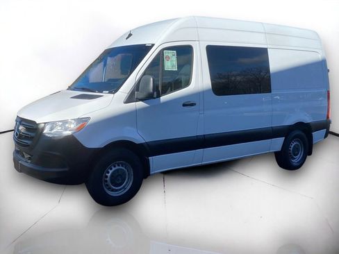Used 2021 Mercedes-Benz Sprinter 2500 w/ Driver Convenience Package image 2