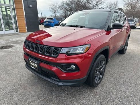 Used 2026 Jeep Compass Limited image 2