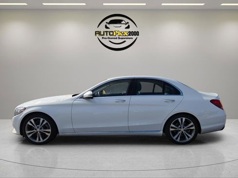 Used 2016 Mercedes-Benz C 300 Sedan image 4