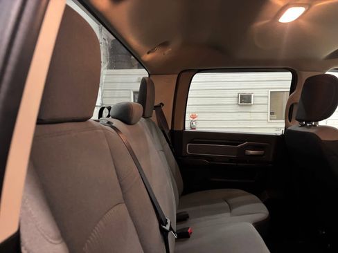Used 2020 RAM 2500 Big Horn AWD/4WD image 32