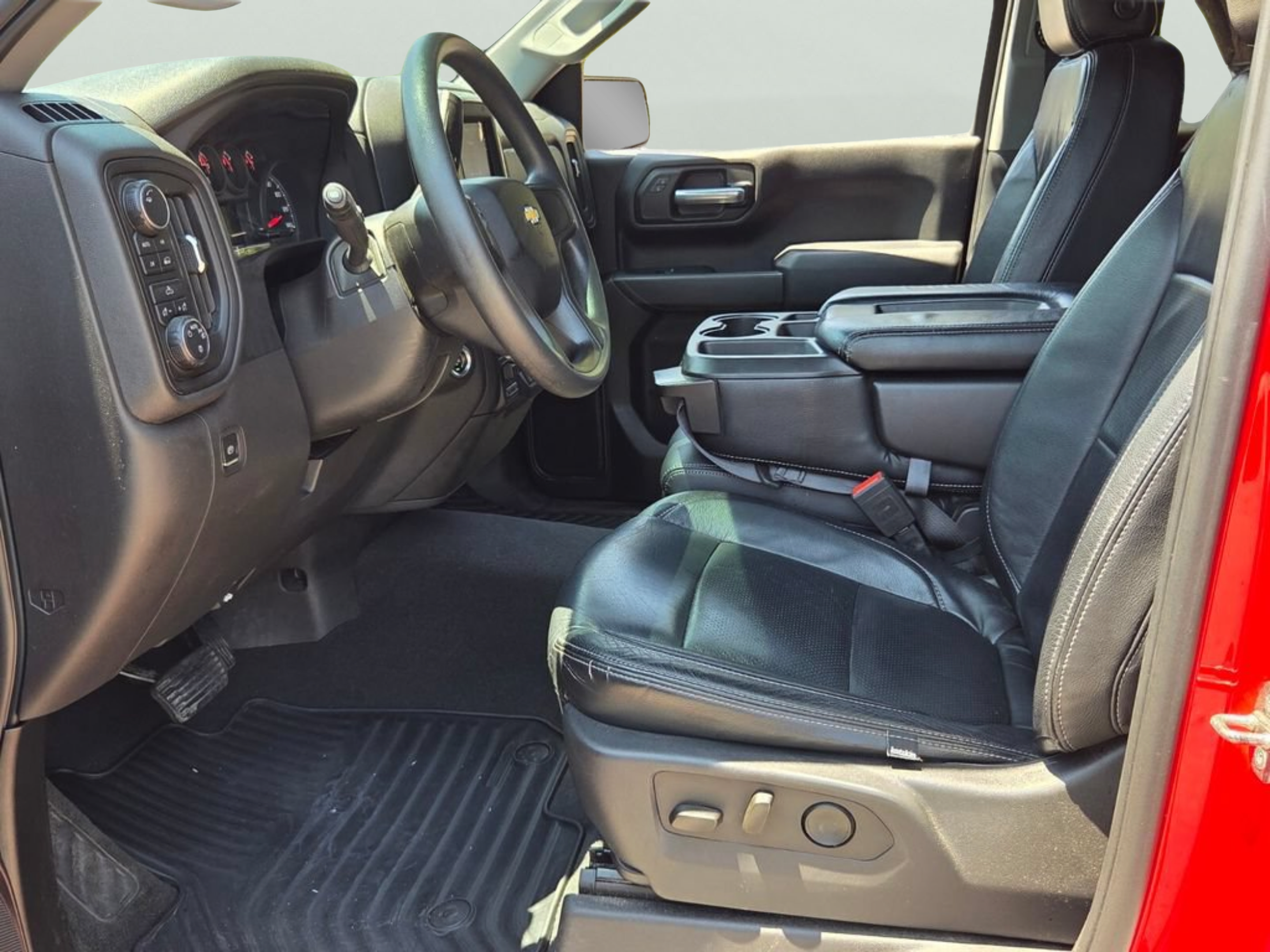 Used 2023 Chevrolet Silverado 1500 Custom AWD/4WD image 9