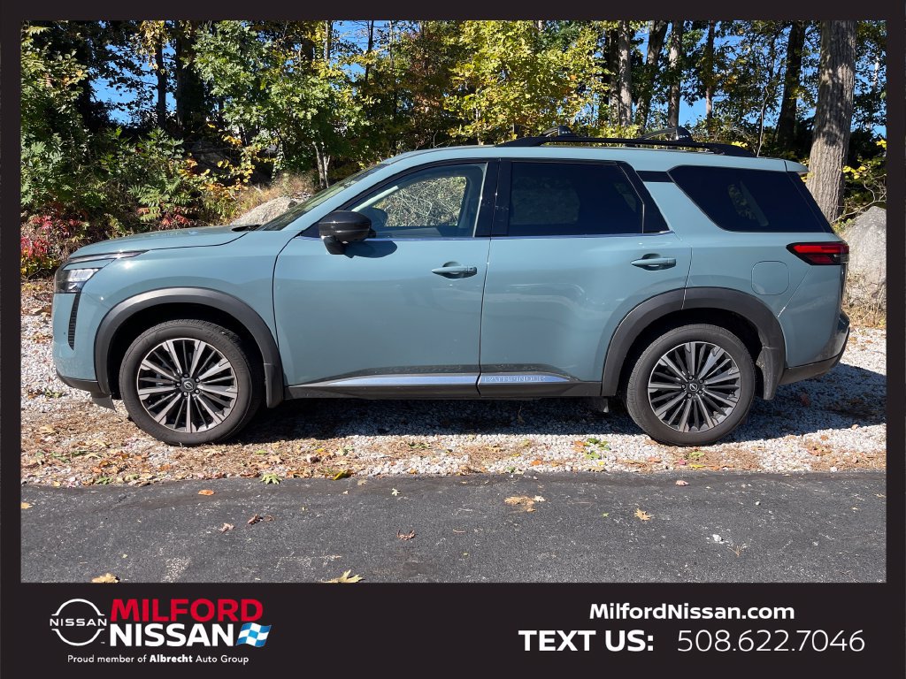 Certified 2026 Nissan Pathfinder Platinum w/ Cargo Package AWD/4WD image 2