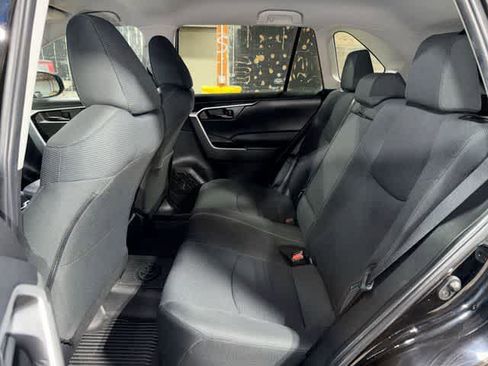 Certified 2023 Toyota RAV4 LE image 17