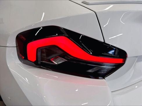 Used 2024 BMW M2 w/ Lighting Package RWD image 30