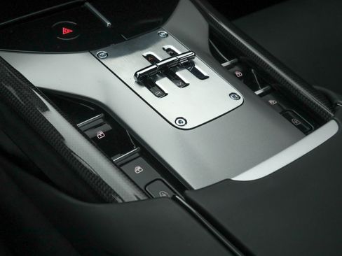 Certified 2024 Ferrari Purosangue AWD/4WD image 64
