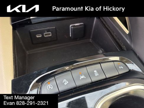 Used 2022 Buick Envision Preferred image 22