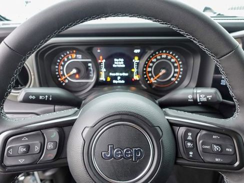 New 2026 Jeep Gladiator Mojave image 17