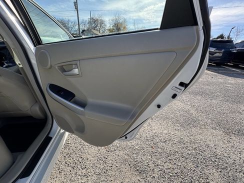 Used 2010 Toyota Prius Four image 57
