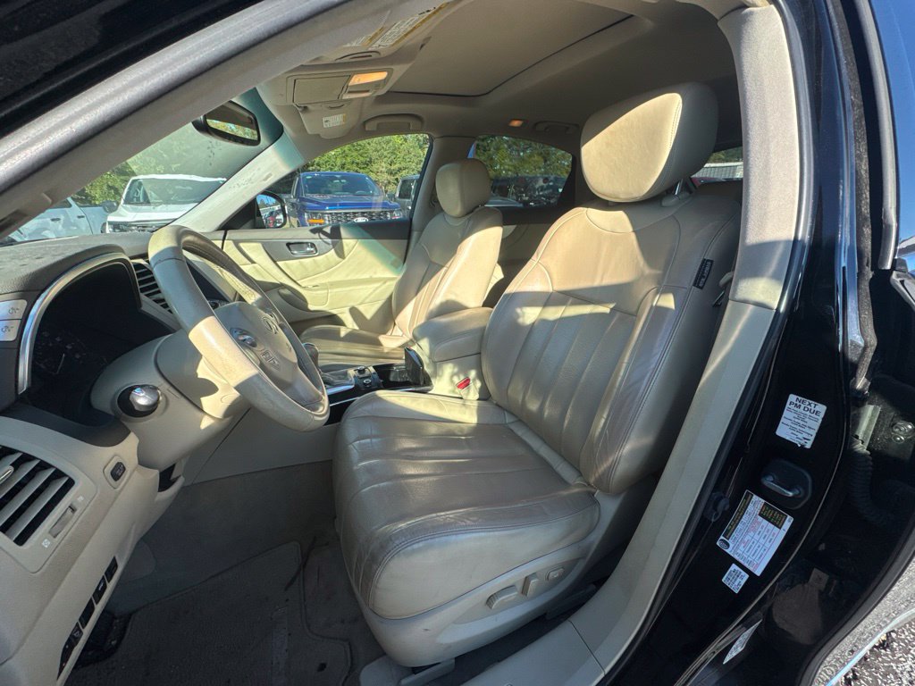 Used 2016 INFINITI QX70 2WD image 9