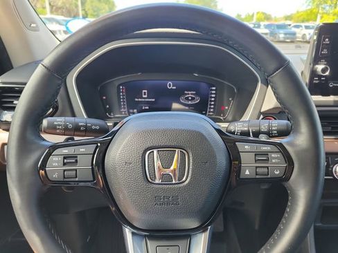 Used 2025 Honda Pilot Elite image 25