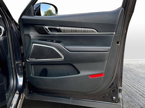 Certified 2025 Kia Telluride SX Prestige image 19