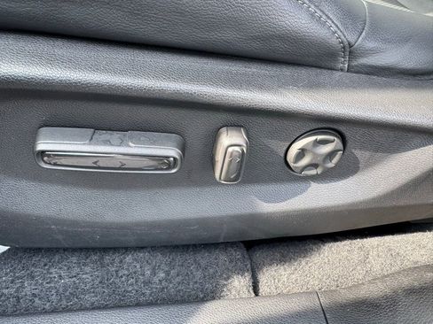 Used 2022 Honda CR-V EX-L image 45