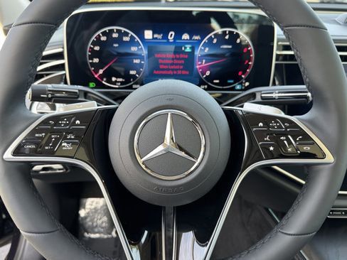 New 2026 Mercedes-Benz E 450 4MATIC Sedan image 11