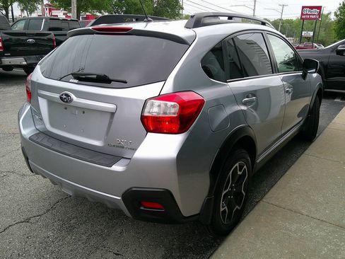 Used 2014 Subaru Crosstrek 2.0i Premium w/ Popular Package #2 AWD/4WD image 5